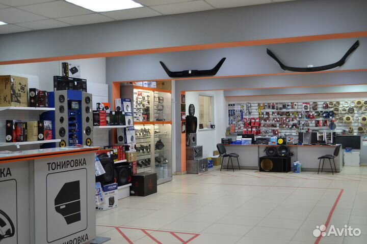 Штатное головное устройство incar TMX-7703-3 Unive