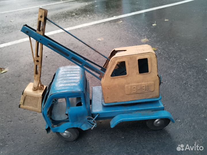Игрушки СССР машинка сим экскаватор