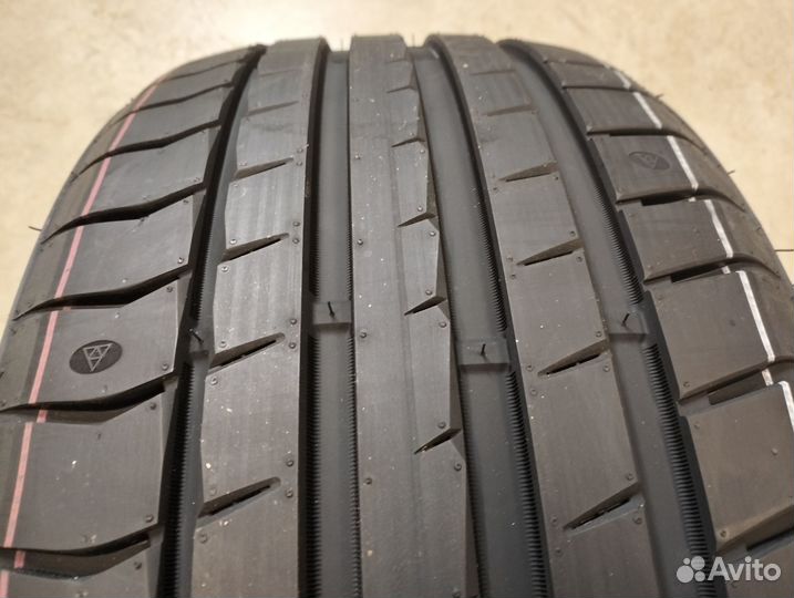 Triangle EffeXSport TH202 255/55 R20 110W