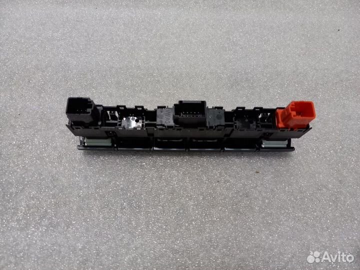 Блок кнопок обогрева Skoda Rapid 2 (5JA927132AJ)