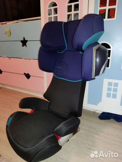 Автомобильное кресло cybex