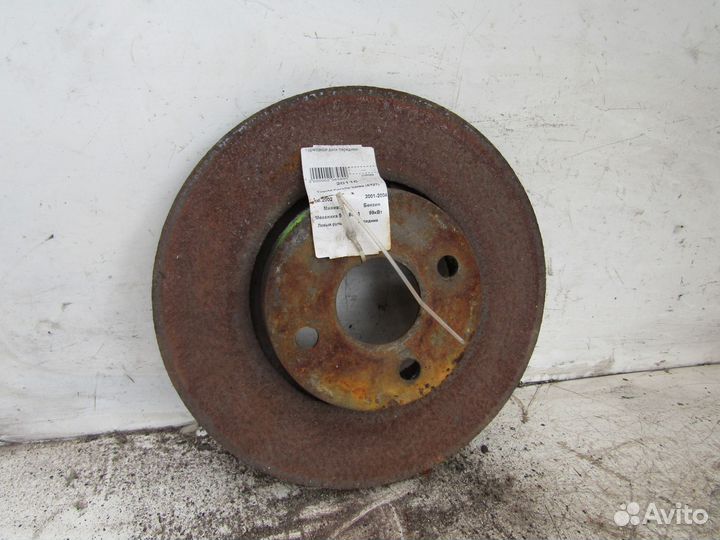 Тормозной диск передний Тойота Королла Версо 2002г