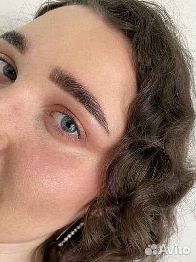 Оформление и окрашивание бровей