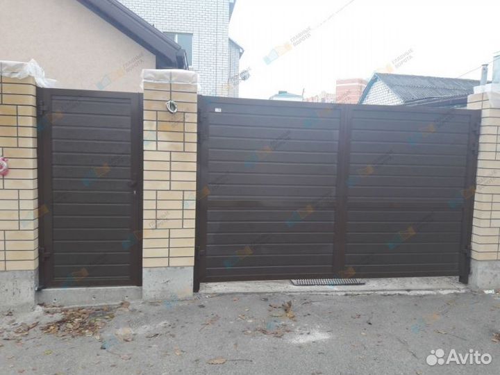 Ворота Распашные с калиткой