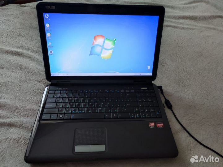 Ноутбук asus