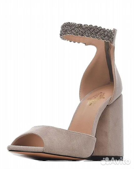 Босоножки женские 38 размер