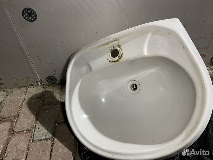 Раковина для ванной