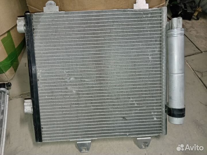 Peugeot 107 радиатор кондиционера