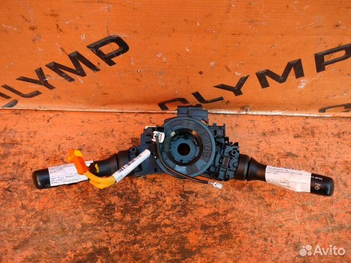 Гитара света правая Toyota Harrier GSU35 2GR-FE