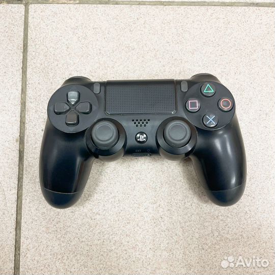 Sony Playstation 4 Slim 1Tb 2 геймпада