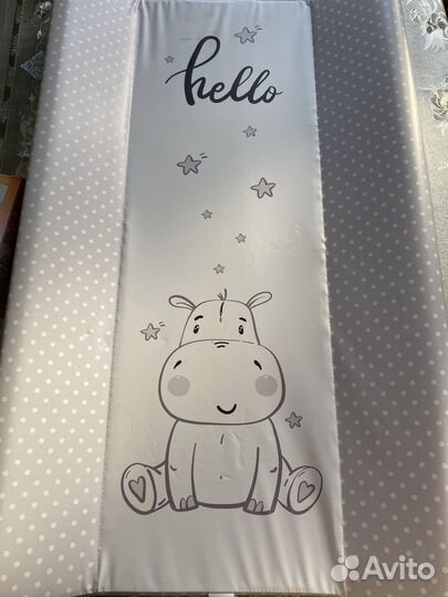 Пеленальная доска на кроватку