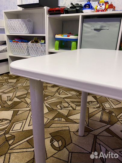 Детский стол и стул