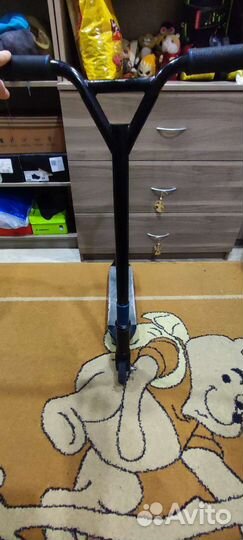 Трюковой самокат кастом парк