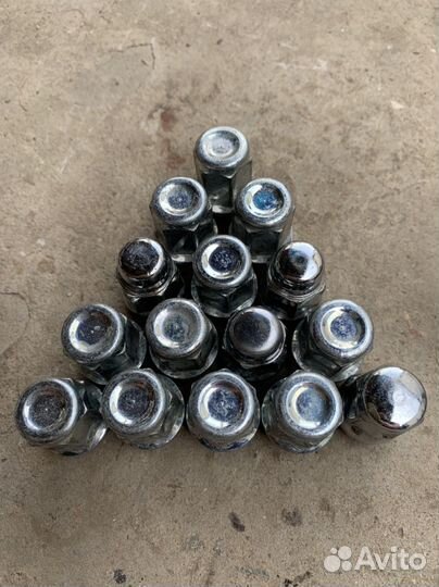 Гайки 12x1.5 под 19 ключ