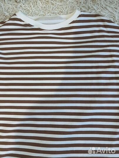 Свитшот в полоску