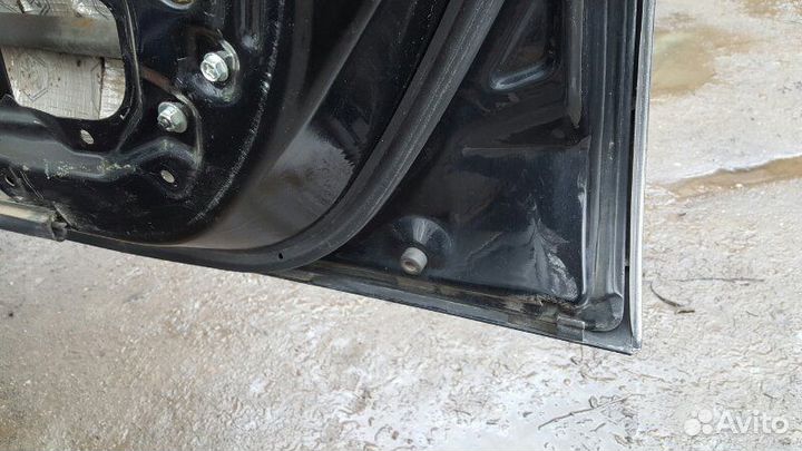 Дверь передняя правая Subaru Forester SG9 EJ255