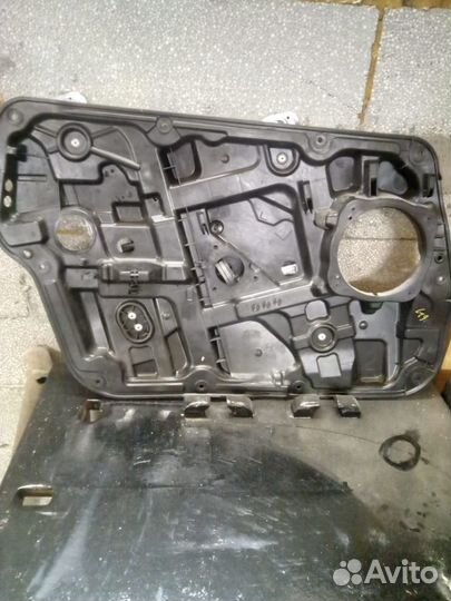 Стеклоподьемник