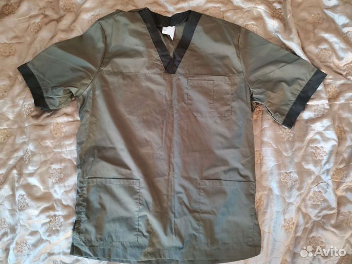 Медицинский костюм мужской новый