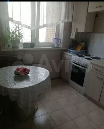 Комната 14 м² в 3-к., 9/14 эт.