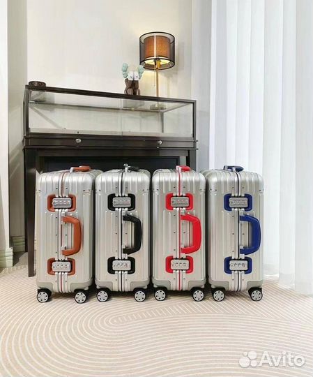 Чемодан rimowa алюминий
