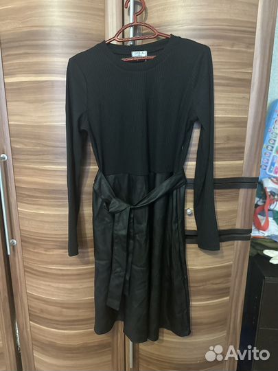 Платье новое 48