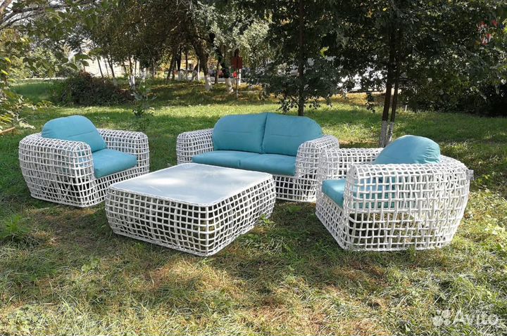 Комплект плетеной мебели из искуственного ротанга