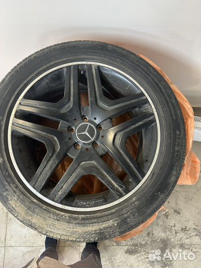 Pirelli Ice Zero 255/50 R19