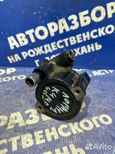 Гур Renault Logan 1 седан K4MA690 2012