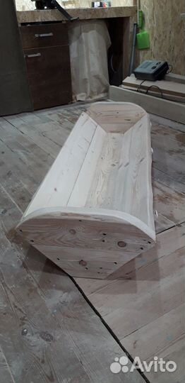 Кормушка для подсобного хозяйства