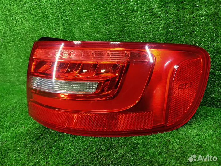 Фонарь задний наружный правый Audi A4 (8K B8) All