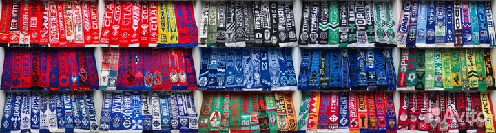 Коллекция редких шарфов российских клубов