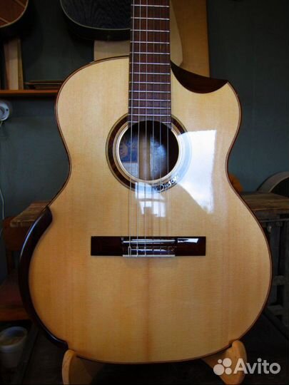 Гитара мастеровая