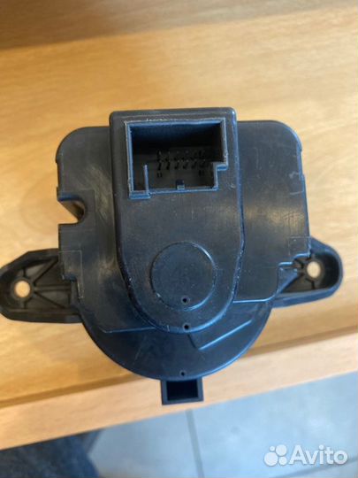 Замок зажигания Volkswagen Touareg