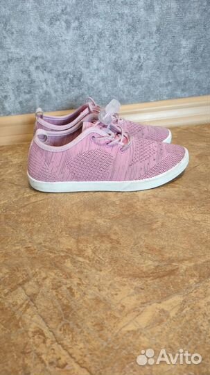 Кроссовки для девочки 32 размер