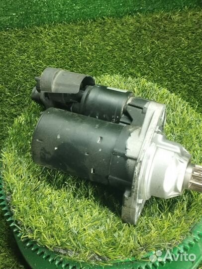 Стартер Volkswagen Golf 5 1K1 BLF
