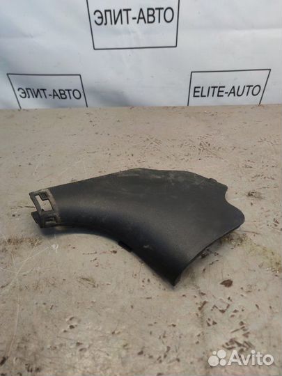 Накладка порога передняя правая Kia Rio 3 1.4 2016