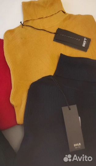Женские водолазки 42/44/46 цена за штуку