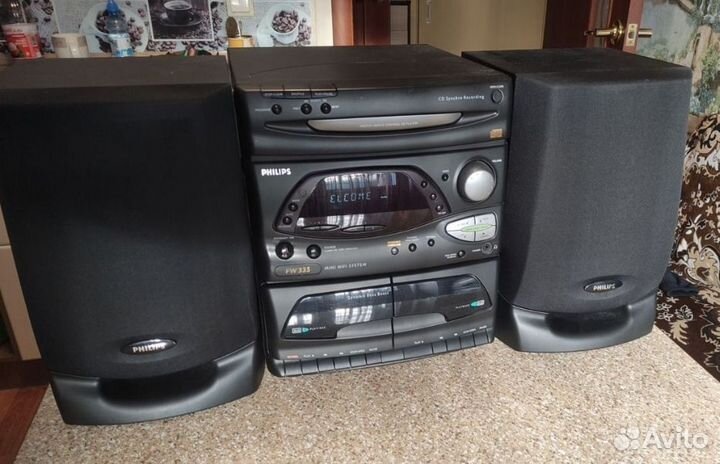 Музыкальный центр Philips