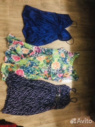 Отдам за благодарность вещи