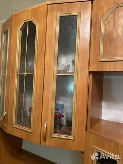 Мебельная стенка бу