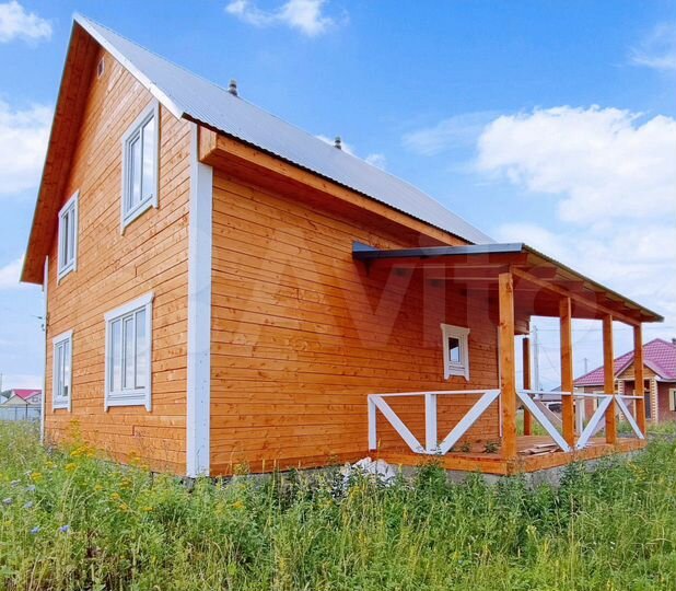 Дом 148 м² на участке 9 сот.