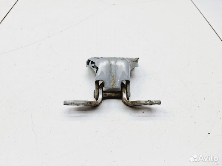 Петля двери Renault Logan I 2005-2014