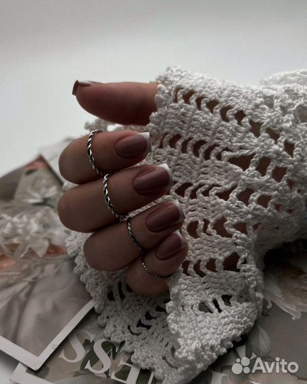 Маникюр/педикюр