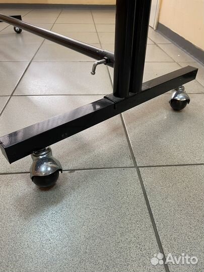 Вешало для одежды Фонтан двухстороннее на колесах