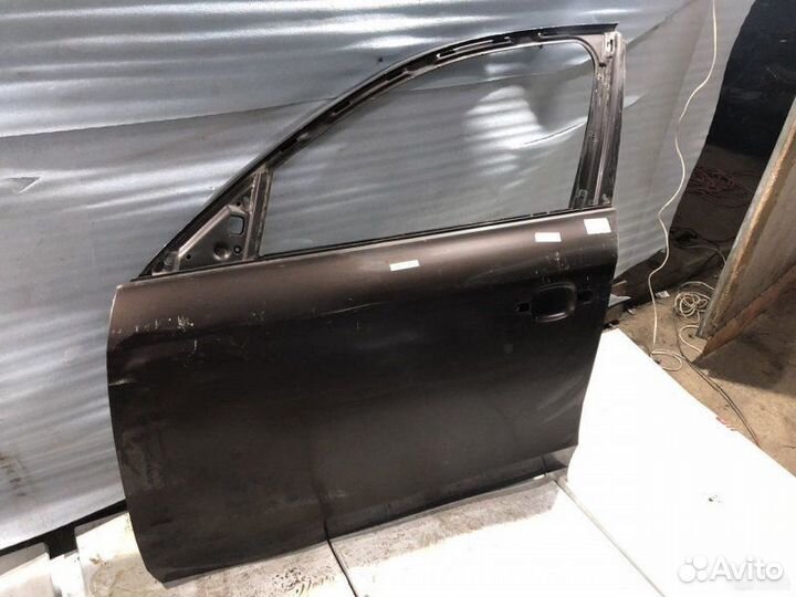Дверь передняя левая Audi A4 B9