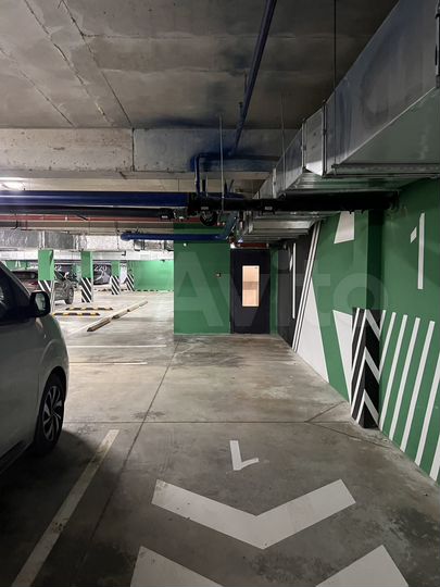 Машиноместо, 14 м²