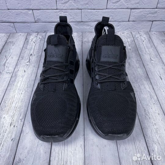 Кроссовки Adidas cloudfoam