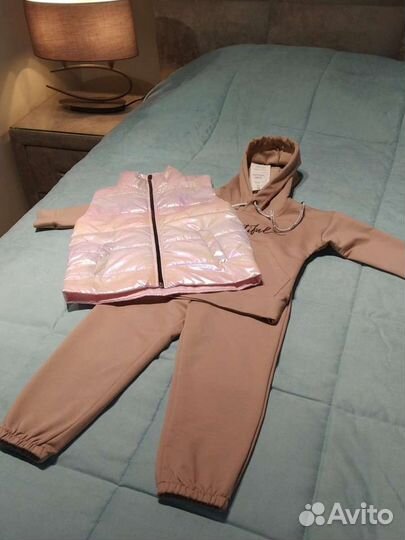 Спортивный костюм с жилетом для девочек