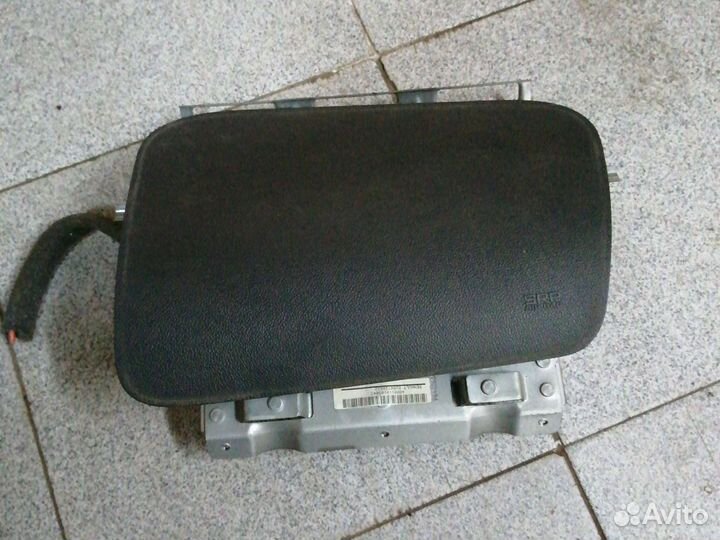 Renault symbol 2 подушка торпеды