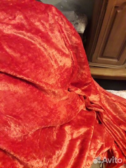 Плюш красный СССР 2,0Х1,45 м